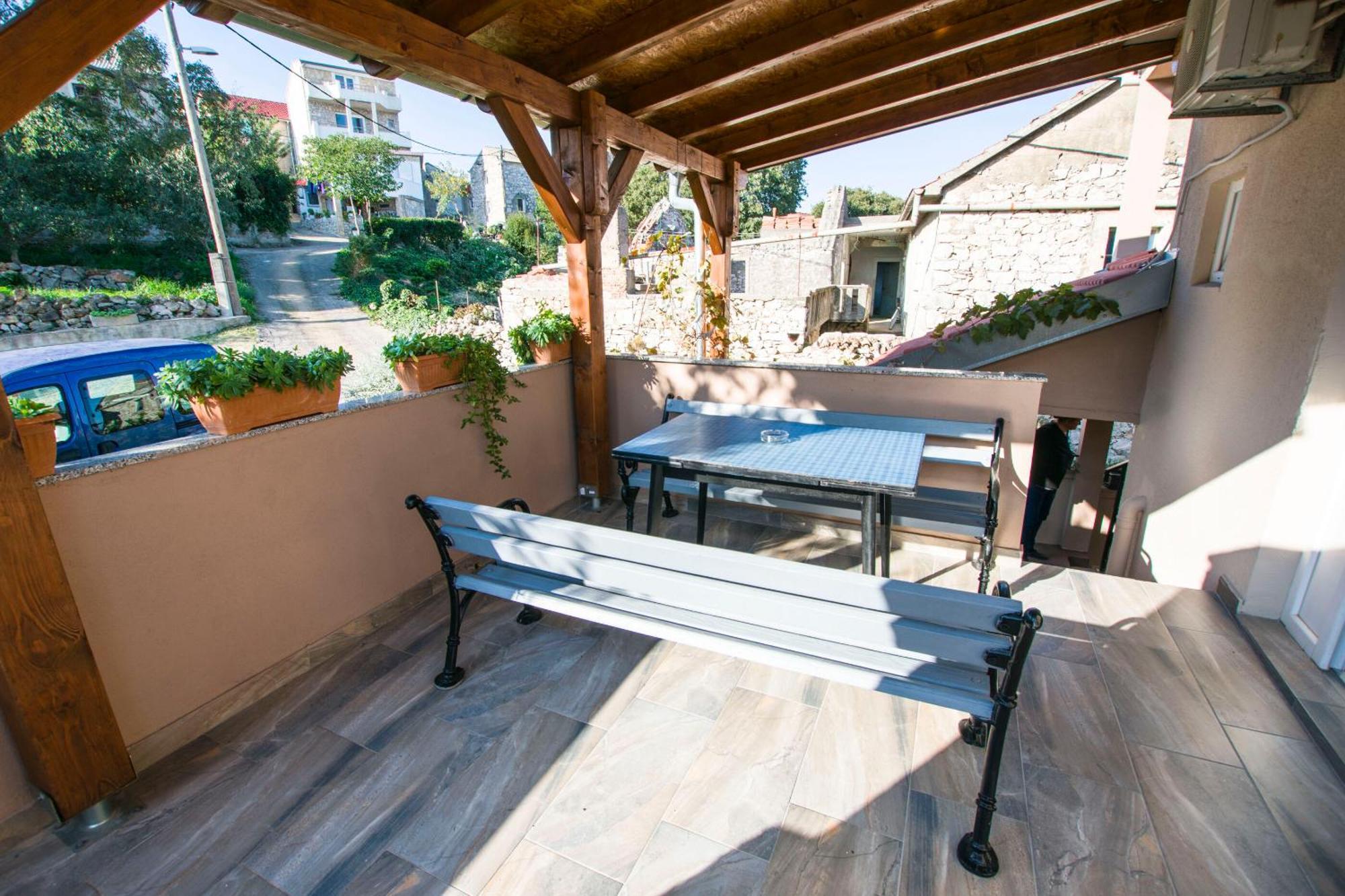 Apartment Marin Tkon Zewnętrze zdjęcie