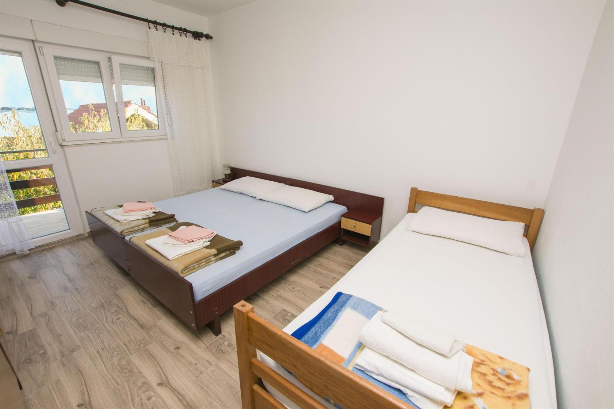Apartment Marin Tkon Zewnętrze zdjęcie